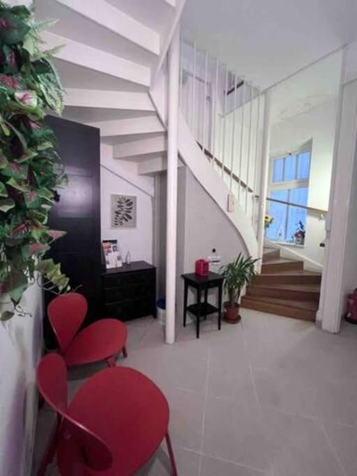 A13 Parliament Sunflower Cozy Apartment บูดาเปสต์ ภายนอก รูปภาพ